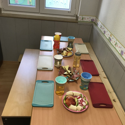 Kinder kommt frühstücken!